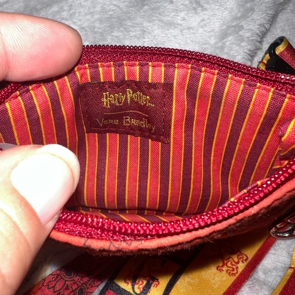Vera Bradley Harry Potter collab lanyard and card holder - Picture 5 of 7
